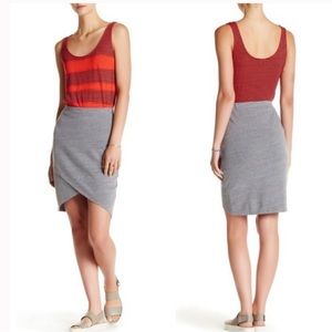 Splendid Tulip Hem Heathered Grey Skirt Size Small